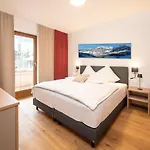 Kuckuck By We Rent, Hochkoenig Card Included *