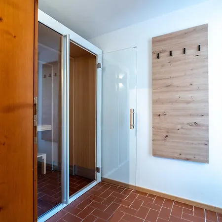 Kuckuck By We Rent, Hochkoenig Card Included